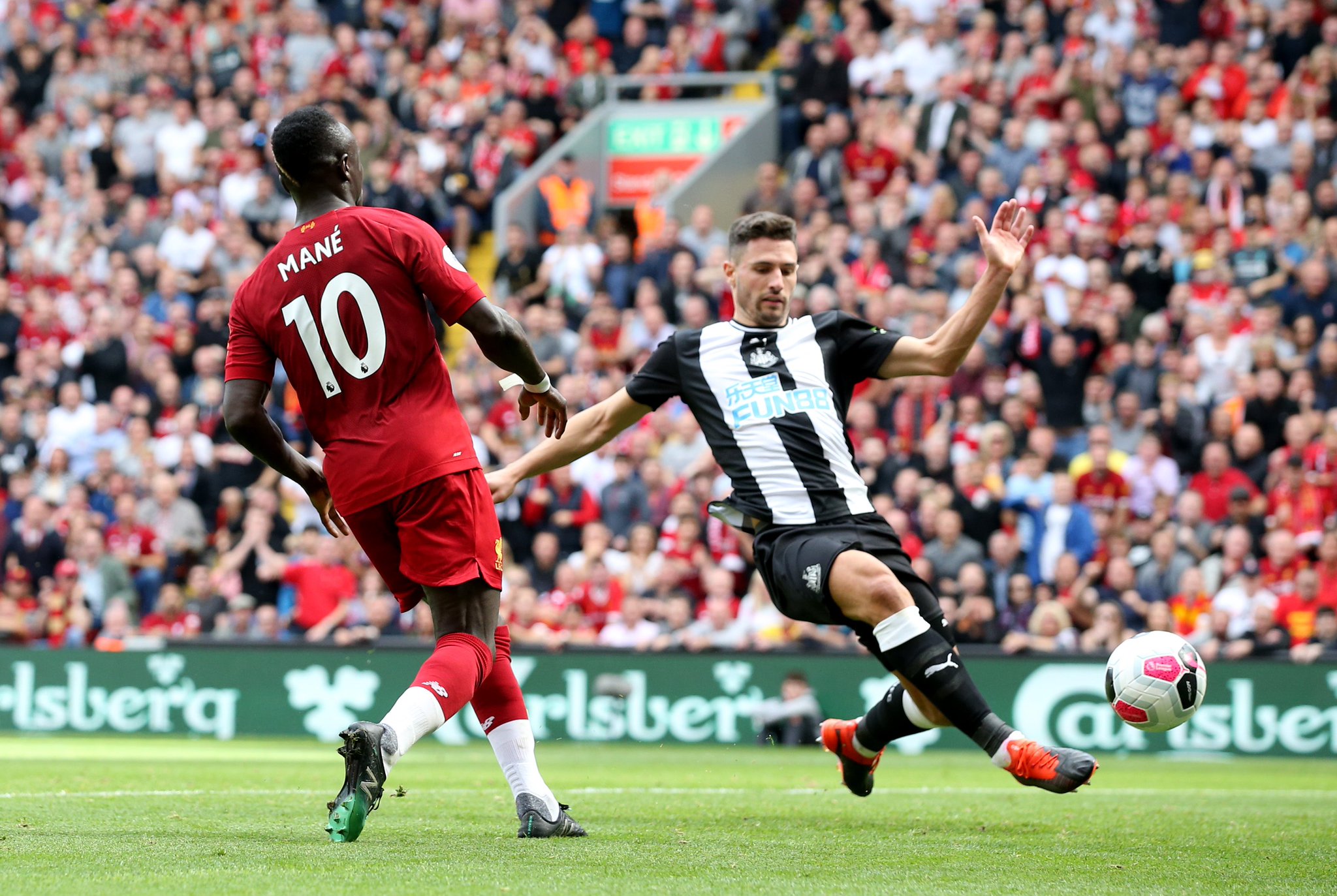 帮助球员在 帮助球员在